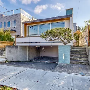 Holiday home Emerald City Gem